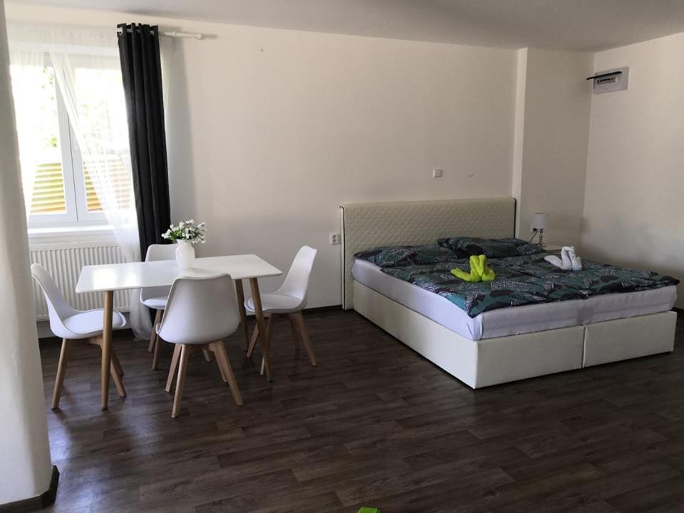Apartmany Doris Litomerice Exterior photo